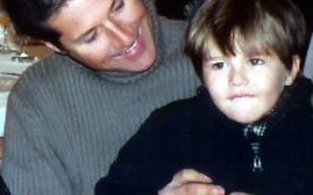 David and Sean Goldman, before the boy’s mother took him to Brazil in 2004.