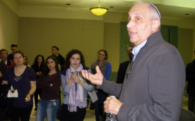 Rabbi Avi Weiss discusses his pluralistic approach with Rutgers students. Photos by Debra Rubin