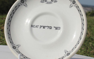 According to author Eli Moskowitz, fewer than 40 of the 75 Jews aboard the Titanic survived. Right, a plate from the Titanic’s White Star Line, the Hebrew writing indicating the dish was to be used exclusively for fleishig food.