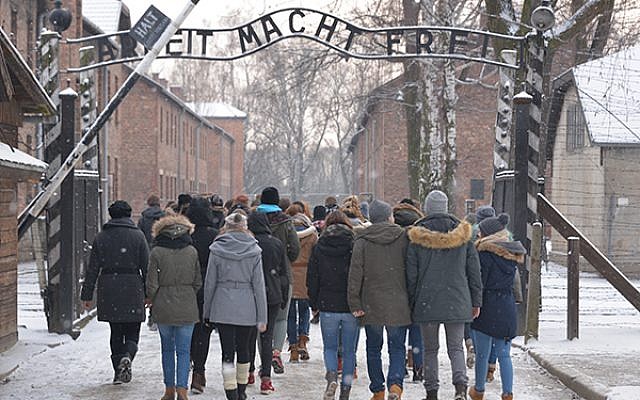 The entrance to the Auschwitz Gate Photo by Iciar Palacios © Musealia