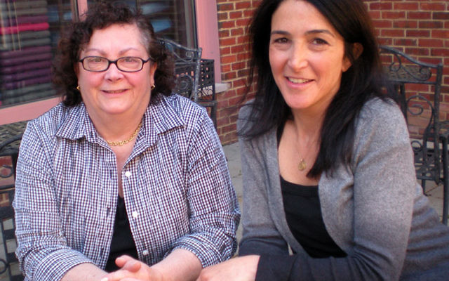 Main Event honorees Janice Weinberg, left, and Lisa Israel worked together on Central federation’s “Foodraiser.” Photo by Elaine Durbach