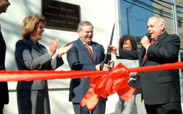 At the October 2008 grand opening for the Robert Menendez Medical Arts Building of the Jewish Renaissance Medical Center in Perth Amboy are, from left, Perth Amboy Mayor Wilda Diaz, Sen. Robert Menendez, JRF CEO Judy Goldberg, and JRF president Dr. Alan G