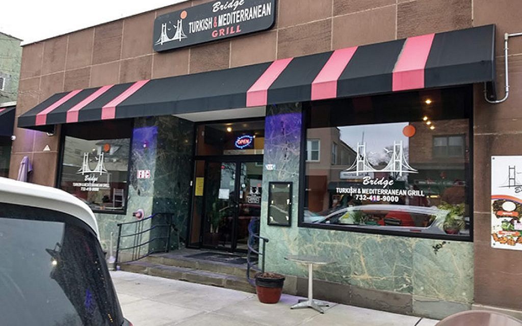 Two new kosher restaurants add to Highland Park local flavor | New Jersey  Jewish News