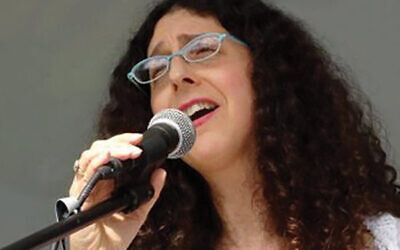 Mara Levine, singer of songs extolling social activism