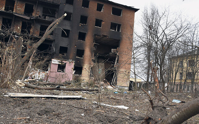 Now, the Russians are aiming at Ukrainian civilian infrastructure; a few months ago, they aimed at civilian buildings, as in this ruined Ukrainian apartment house.