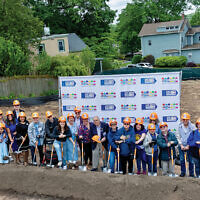 JESPY clients, board members, and local politicians join philanthropists Toby and Leon Cooperman at the groundbreaking site. JESPY clients, board members, and local politicians join philanthropists Toby and Leon Cooperman at the groundbreaking site.