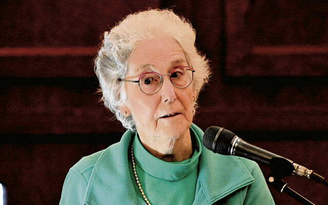 Miriam Stein (Photo by Jerry Siskind) Miriam Stein (Photo by Jerry Siskind)