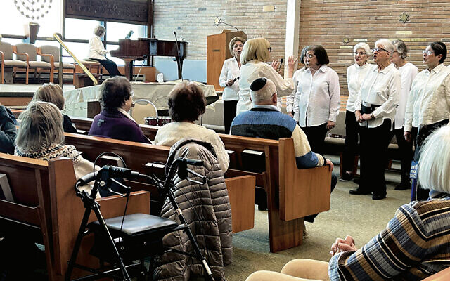 Ronnie Weinstein conducts the Shiru Nah group in the sanctuary. (Courtesy Congregation B’nai Israel) Ronnie Weinstein conducts the Shiru Nah group in the sanctuary. (Courtesy Congregation B’nai Israel)