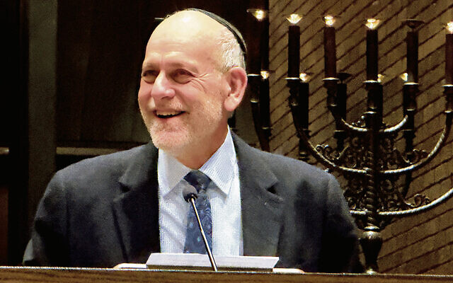 Dr. Alan Morinis explores how Shabbat perfectly merges the spiritual and the ritual. Dr. Alan Morinis explores how Shabbat perfectly merges the spiritual and the ritual.
