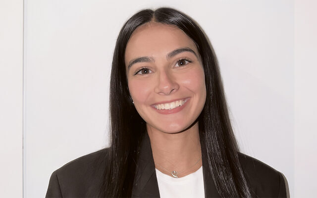 Dr. Kristen Vasconcelos