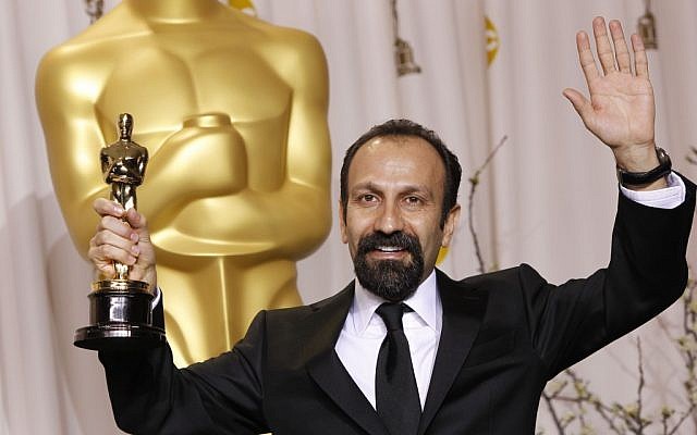 Asghar Farhadi, from Iran, poses with his award for best foreign language film for "A Separation" during the 84th Academy Awards. (photo credit: AP Photo/Joel Ryan)