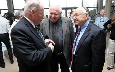 Justice Minister Yaakov Neeman (R) stands next to State Comptroller Micha Lindenstrauss and Attorney General, Yehuda Weinstein (photo credit: Yossi Zamir/Flash 90)
