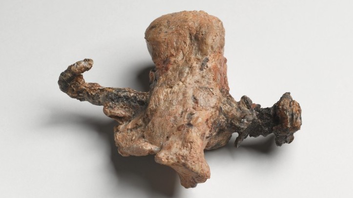 The heel bone and nail from the ossuary of Yehohanan. (photo credit: Courtesy of the Israel Museum. Photographer: Ilan Shtulman)