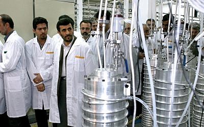 Iranian President Mahmoud Ahmadinejad visits the Natanz enrichment facility in 2008 (photo credit: www.president.ir)