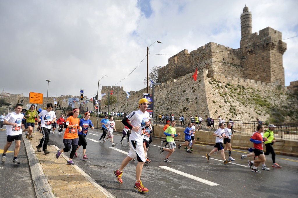 Risultati immagini per jerusalem marathon 2018