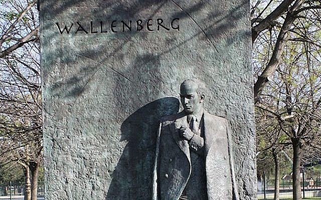 Statue remembering Raoul Wallenberg, who rescued Hungarian Jews from the Holocaust. (photo credit CCBY pandrcutts/ Flickr)