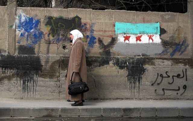 10.000 tewas, dan Assad masih bertahan.  Mengapa revolusi Suriah terhenti?