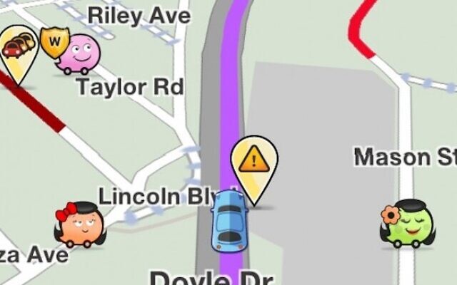 Waze navigation screen (photo credit: Courtesy)