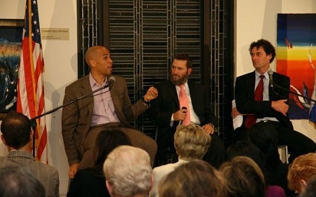 Rabbi Shmuley Boteach and New Jersey Mayor Corey Booker (left) in 2009. Booker is the former student president of Boteach's Oxford University L'Chaim Society. (Photo credit: Courtesy shmuley.com)