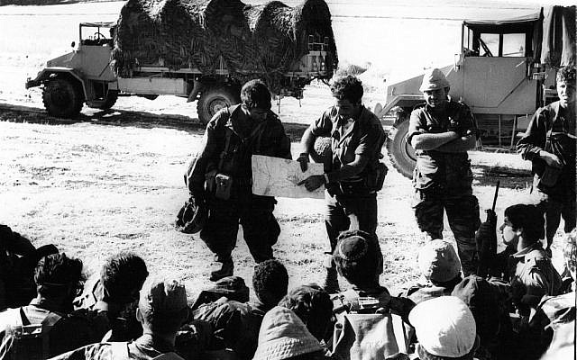 The soldiers of B Company 71st Battalion being briefed on the eve of the Six-Day War (Photo credit: courtesy Yossi Shemi)