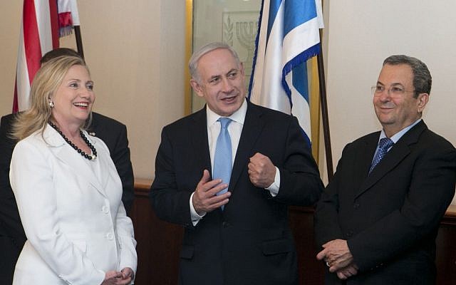Hillary Clinton, left, Benjamin Netanyahu, center and Ehud Barak in Jerusalem (Ohad Zwigenberg/Pool/Flash90)