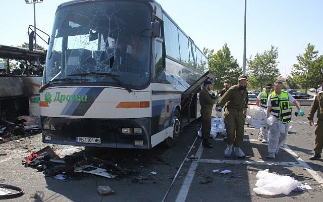 An Israeli ZAKA emergency rescue team at the site of the terrorist attack in Burgas, Bulgaria, on July 19, 2012 (photo credit: Dano Monkotovic/Flash90)