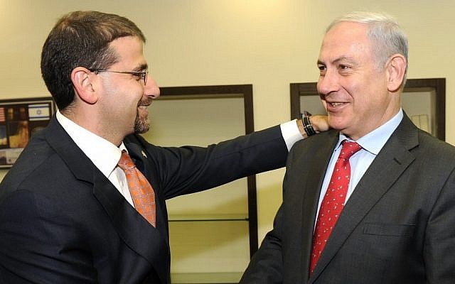 Prime Minister Benjamin Netanyahu meets with the US Ambassador to Israel Dan Shapiro, in Tel Aviv in 2011 (photo credit: Matty Stern/US Embassy/Flash90)
