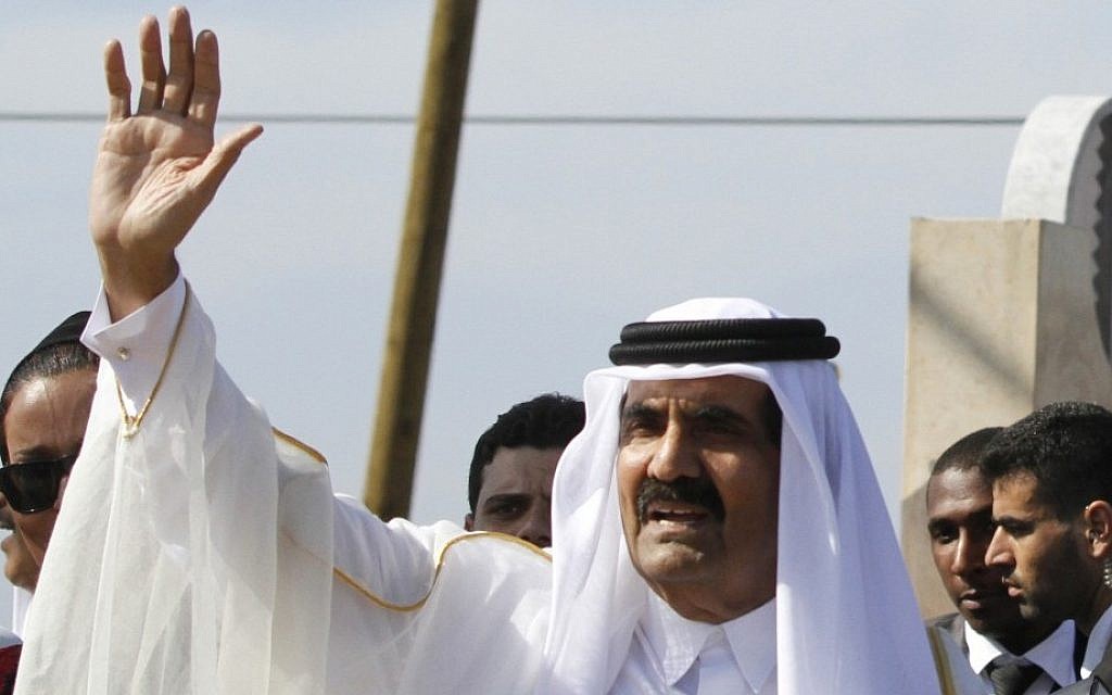 Qatari ruler uses historic Gaza visit to call on Palestinian factions to unite