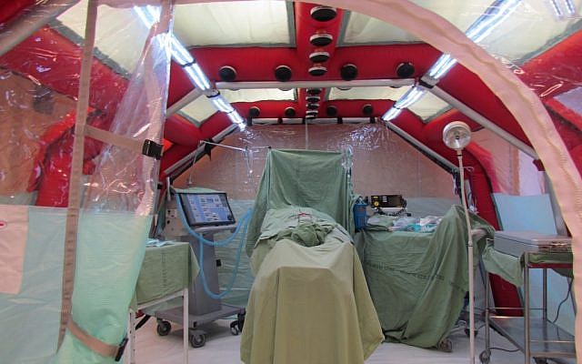 The Medi-T, an inflatable and sterile operating room that can be assembled in five minutes (Photo credit: Courtesy: SYS Technologies)