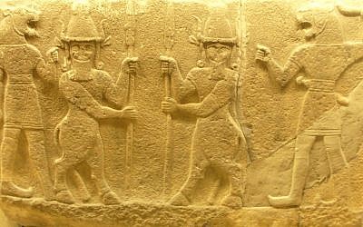 Relief dari Carchemish (kredit foto: CC BY SA QuartierLatin1968/Flikr)