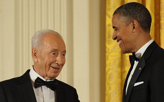 Presidents Shimon Peres and Barack Obama in the White House, June 2012 (photo credit: Amos Ben Gershom/ GPO/Flash90)