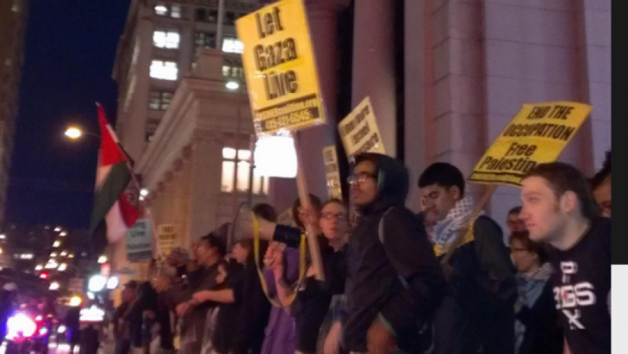Demonstration against Pillar of Defense in San Francisco Thursday (photo credit: Nora Barrows Friedman/Twitpic)