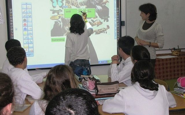 A smart classroom at a school in southern Israel (Photo credit: Courtesy)