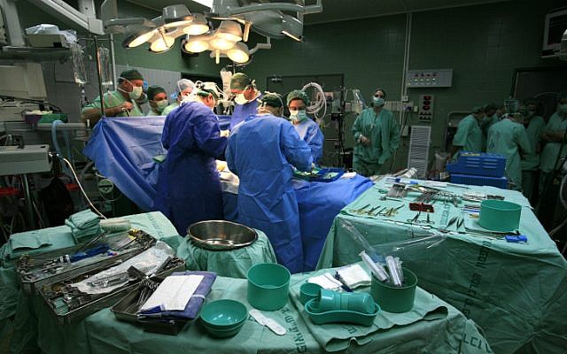 Illustrative photo of an operating room. (Nati Shohat/Flash90)
