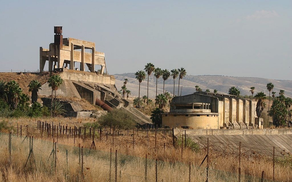 The power plant at the Isle of Peace. (Shmuel Bar-Am)