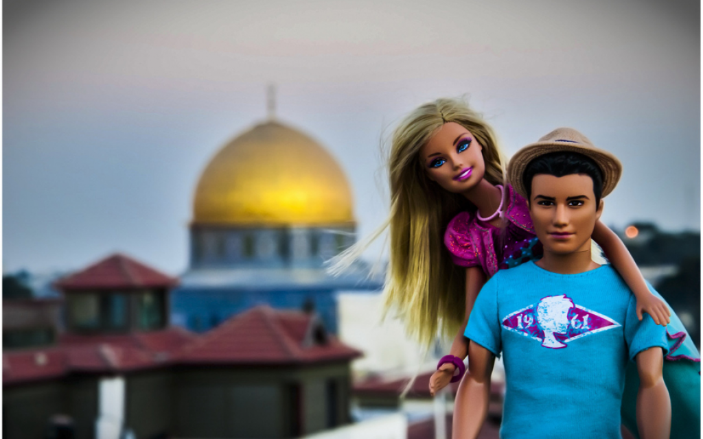 barbie in love with ken