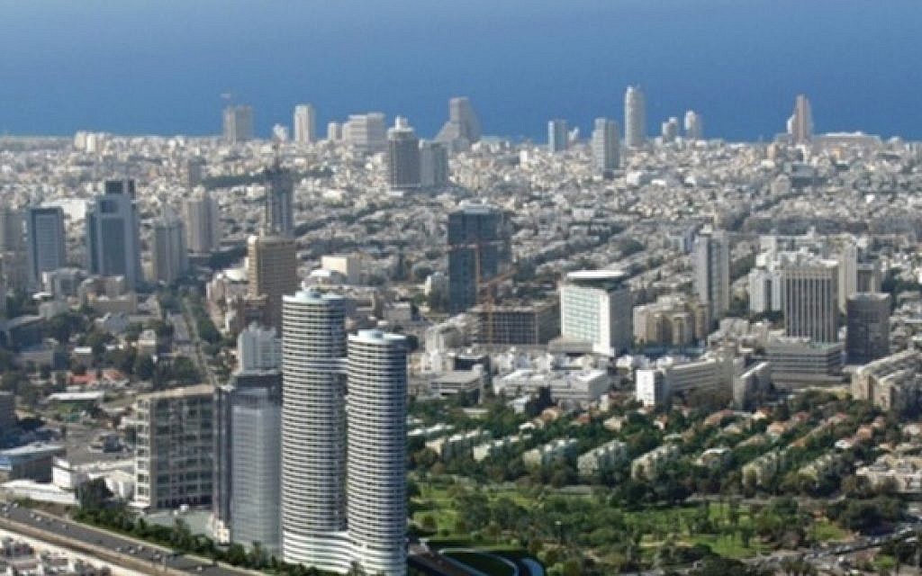 As far as the eye can see: the Tel Aviv view from the Azrieli observatory (photo: Courtesy)