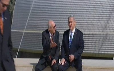 Netanyahu cooling his heels outside the Shrine of the Book. (Screenshot: Channel 2)
