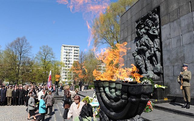 A memorial ceremony for the Warsaw Ghetto heroes in Warsaw, Poland. April 19, 2009. (photo credit: Moshe Milner/GPO/Flash90)
