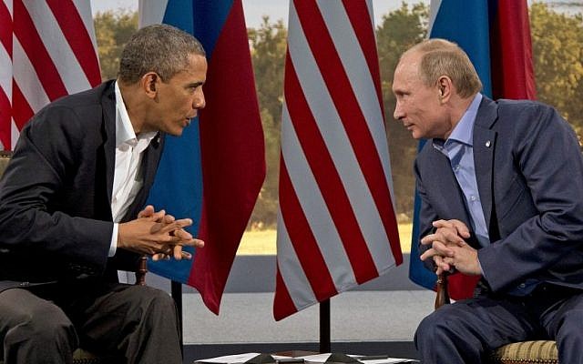 US President Barack Obama, left, and Russian President Vladimir Putin in Enniskillen, Northern Ireland, June 17, 2013 (Evan Vucci/AP)
