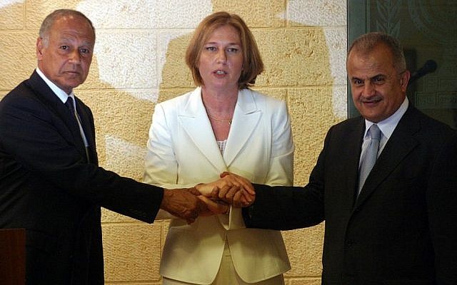 Then-foreign ministers Tzipi Livni, of Israel, Abdul-Ilah Khatib, of Jordan, and Ahmed Aboul Gheit, of Egypt, meet in Jerusalem, July 25 2007. (photo credit: Orel Cohen/Flash90)