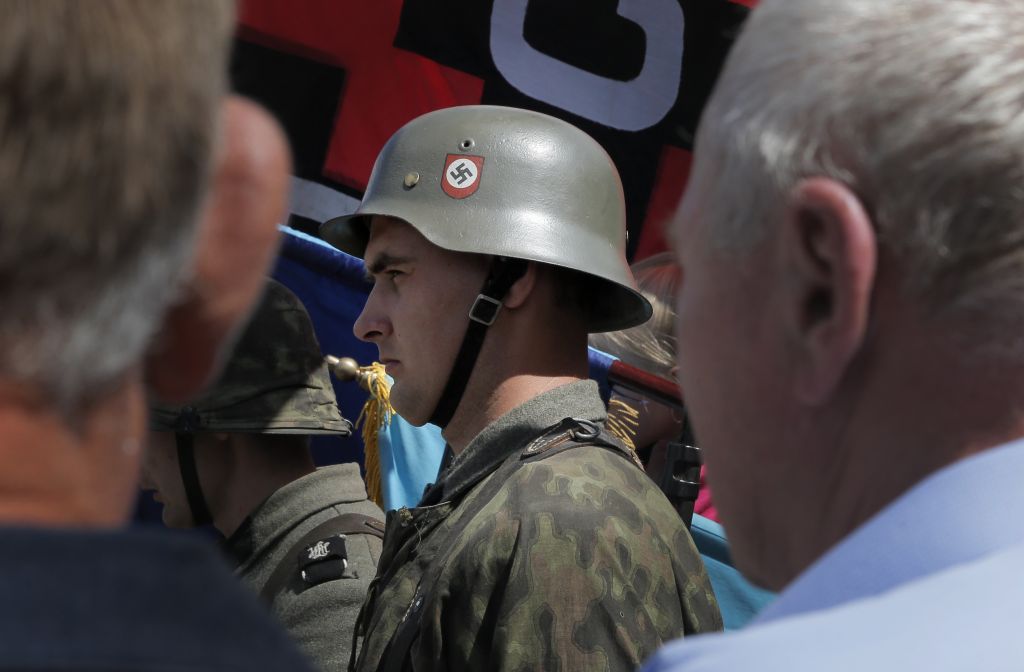 https://static.timesofisrael.com/www/uploads/2013/08/Ukraine-Nazi-Commande_Horo-3.jpg