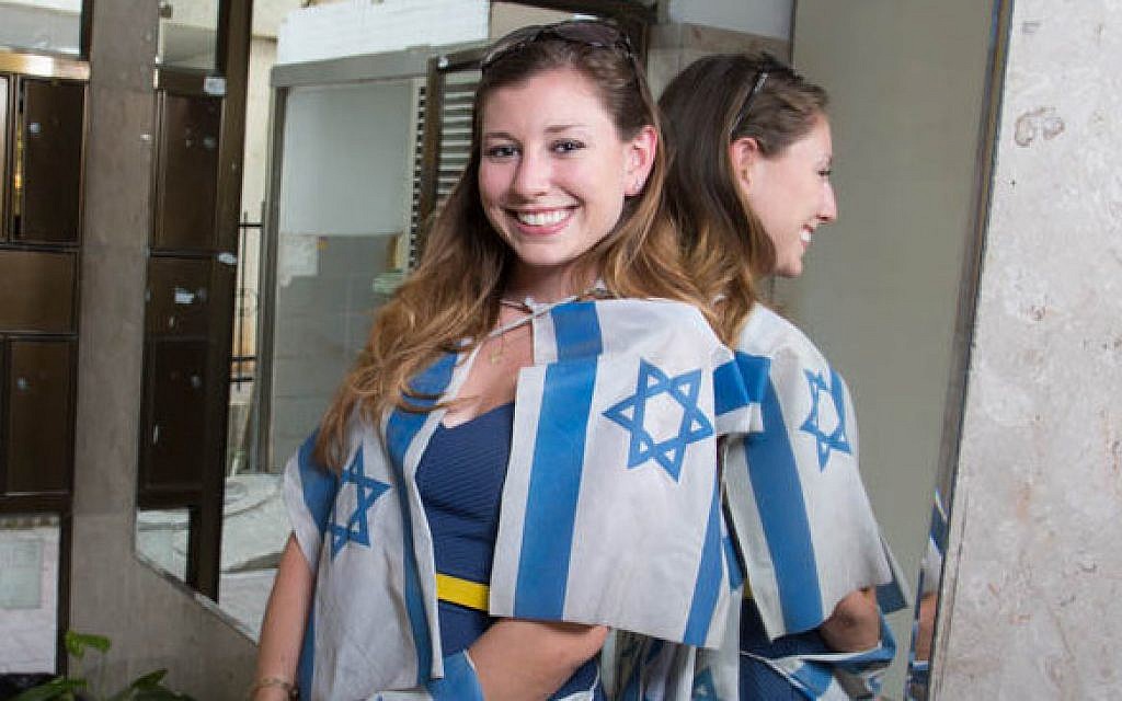 For some Guided Olim, it's more about patriotism and less about paperwork. (photo: courtesy)
