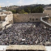 The annual priestly blessing at the Western Wall Sunday, September 22 (photo credit: Yonatan Sindel/Flash90)