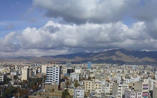 The Iranian town of Karaj (Mojtaba Momeni/Wikimedia Commons)