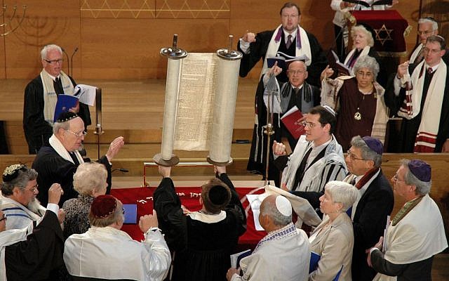 A service at the Abraham Geiger College in Potsdam near Berlin (photo credit: Margrit Schmidt)