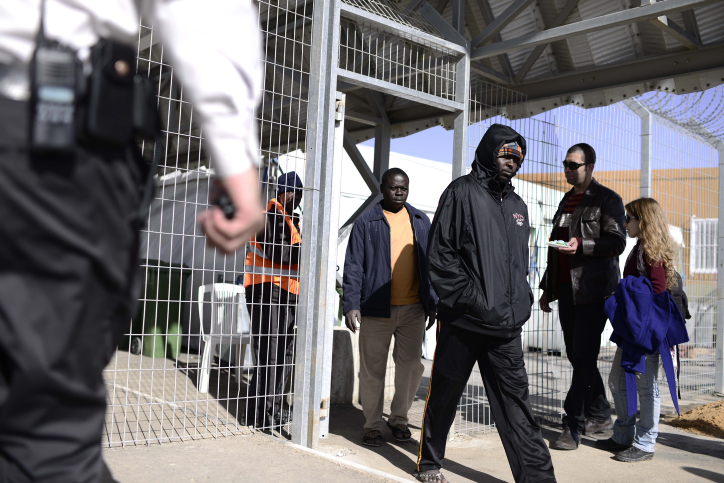 African asylum seekers leave the Holot detention center in southern Israel on December 21, 2013 (photo credit: Tomer Neuberg/Flash90)