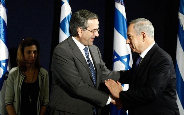 Greek Prime Minister Antonis Samaras (L) with PM Netanyahu in Jerusalem, October 08, 2013. (photo credit: Flash90)