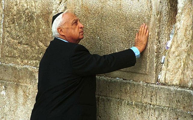Ariel Sharon visiting the Western Wall in 2001. (photo credit: Nati Shohat, Flash90)