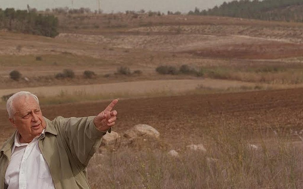 Ariel Sharon in 2002 revisits the scene of the 1948 Latrun battle. (Photo credit: Avi Ohayon, GPO)